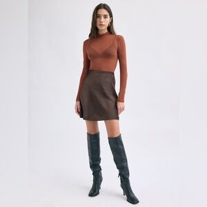 Aritzia/Babaton slip mini skirt